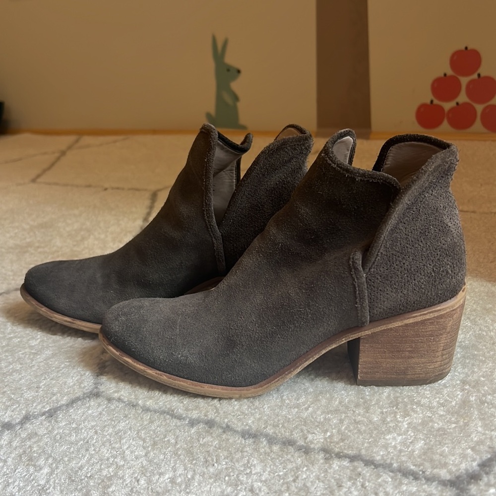 Hinge boot - Picture 2 of 5